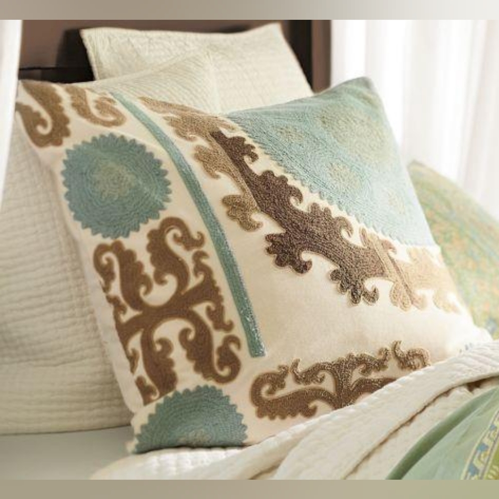 Pottery Barn Suzani Embroidered Pillow Cover